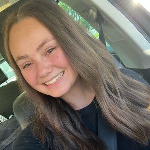 Meet your Posher, Keylena